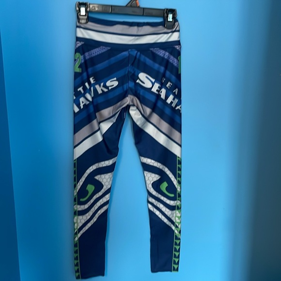 Seattle Seahawks leggings, fits small to medium - Picture 2 of 3